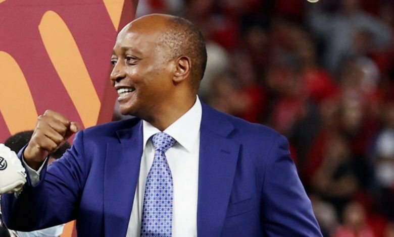 رئيس الاتحاد الإفريقي لكرة القدم