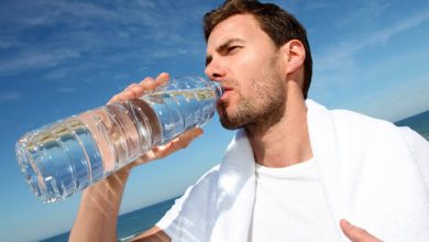 5 طرق لإنقاص الوزن عن طريق الماء
