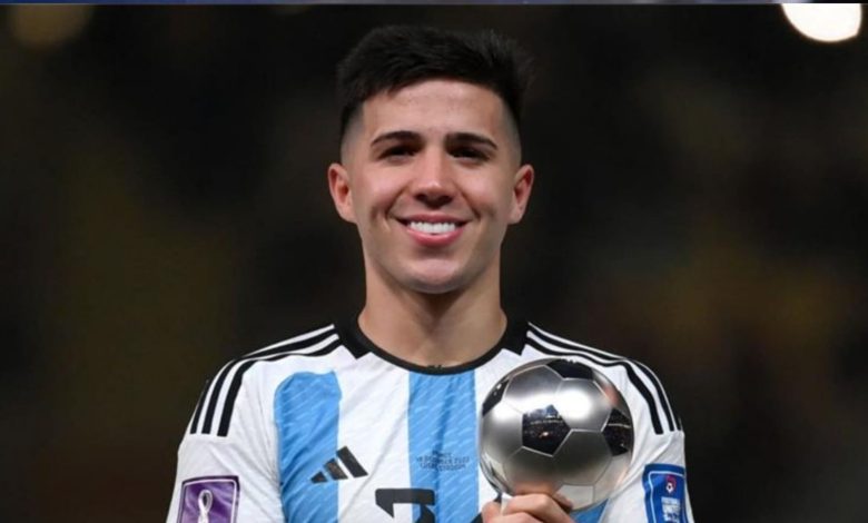 أول تعليق من إنزو فرنانديز على مستقبله بعد اهتمام ليفربول ومانشستر يونايتد