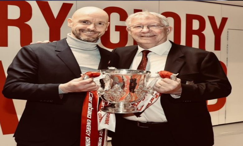 تين هاج يوجه دعوة للمدرب الأسطوري فيرجسون للاحتفال بتتويج مانشستر يوناتيد