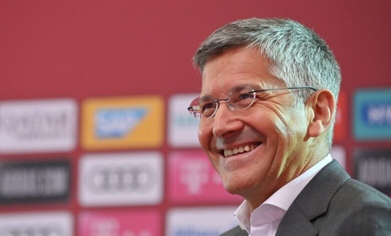 رئيس بايرن ميونخ يحلم بثنائية الرجال والسيدات
