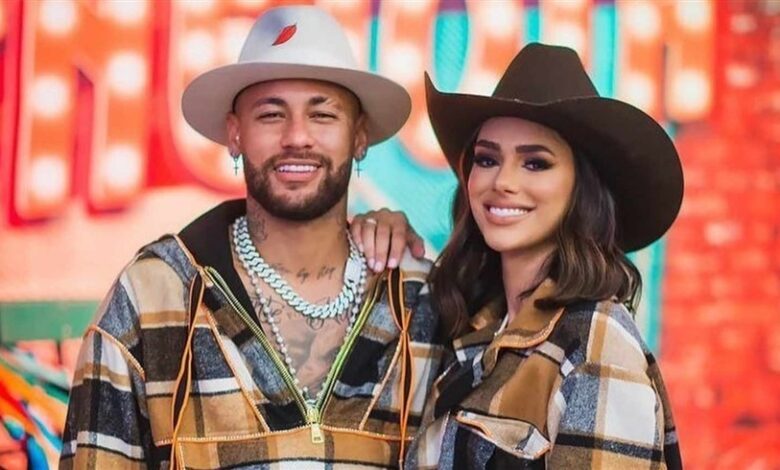 نيمار يعتذر علنا لـ «برونا بيانكاردي» عن خيانته لها