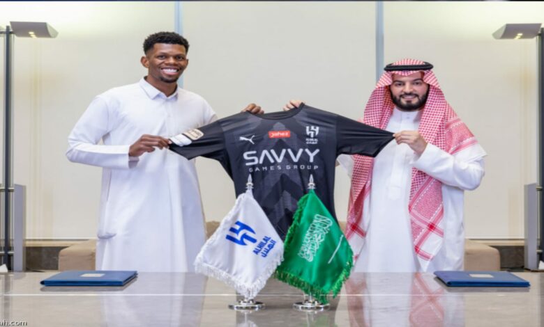 الهلال السعودي يتعاقد مع حارس مرمى جديد بعد ياسين بونو وهذه التفاصيل
