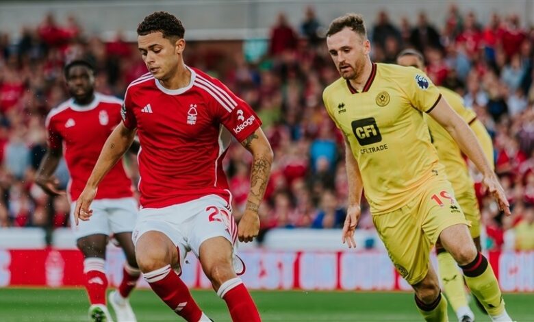 نوتينجهام فورست يحصد أول ثلاث نقاط بالفوز على شيفيلد يونايتد 2-1