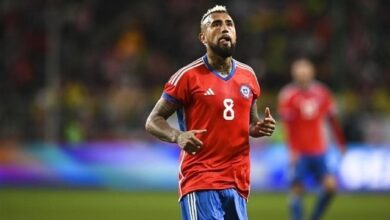 فيدال: مباراة ميلان ونيوكاسل الأسوأ في تاريخ دوري الأبطال