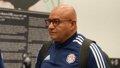 وفاة مساعد مدرب كوستاريكا بين شوطي ودية الفريق مع الإمارات