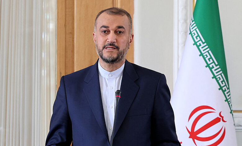 وزير خارجية إيران: اتفقنا مع الجانب السعودي على إعادة مباراة الاتحاد وسباهان