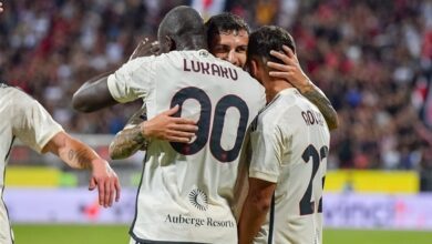 روما يكتسح كالياري 4-1.. الذئاب يواصلون الاستفاقة