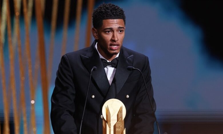 بيلينجهام يفوز بجائزة الفتى الذهبي