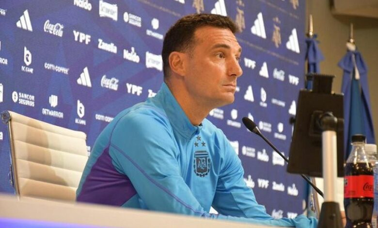 مدرب الأرجنتين: يجب تجاوز الهزيمة أمام أوروجواي