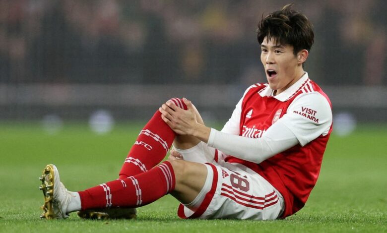 أرسنال يرفض التفريط في لاعبه الياباني تاكيهيرو تومياسو