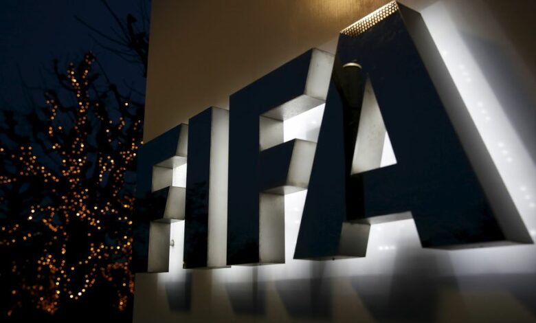 «فيفا» يعتمد 3 حكمات سعوديات ضمن القائمة الدولية