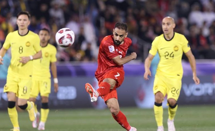 البحرين تحقق فوزا ثمينا على ماليزيا 1-0 في الوقت الضائع