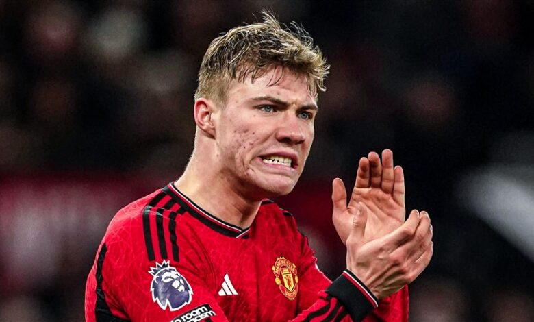 الإصابة تحرم مانشستر يونايتد من خدمات هويلوند