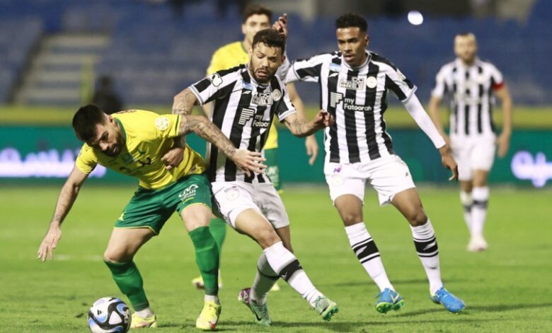 التعادل السلبي يفرض نفسه على مواجهة الخليج والشباب