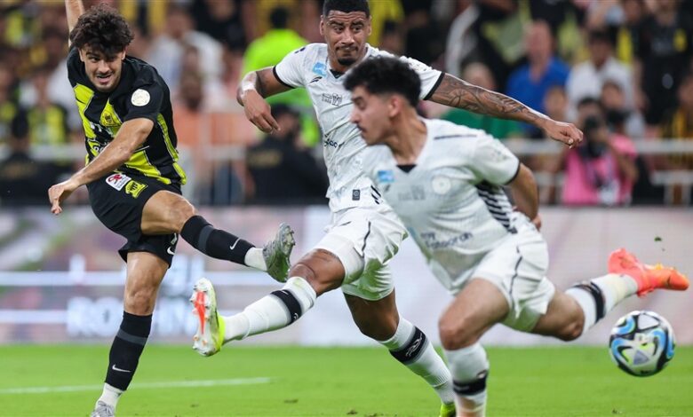 الشباب يخطف فوزا ثمينا على حساب الاتحاد 3-1 على الجوهرة المشعة