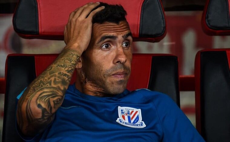 تيفيز يدخل المستشفى بسبب آلام في الصدر