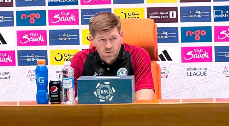 جيرارد: الاتحاد يواجه ظروفا صعبة وأداء الاتفاق قتالي