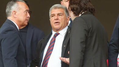 تعليق مثير من لابورتا حول التعاقد مع نجم إسبانيا نيكو ويليامز