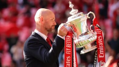 تن هاج يقترب من التوقيع على عقد جديد مع مانشستر يونايتد