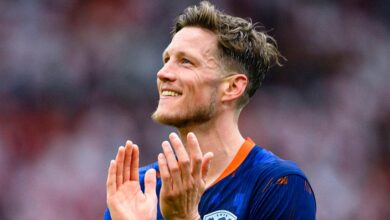 فيجهورست: كنت أعلم أني سأقود هولندا للفوز على بولندا