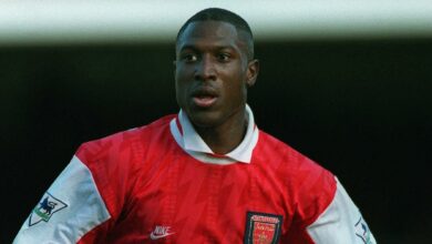 وفاة كامبل أسطورة أرسنال وإيفرتون بالتسمم