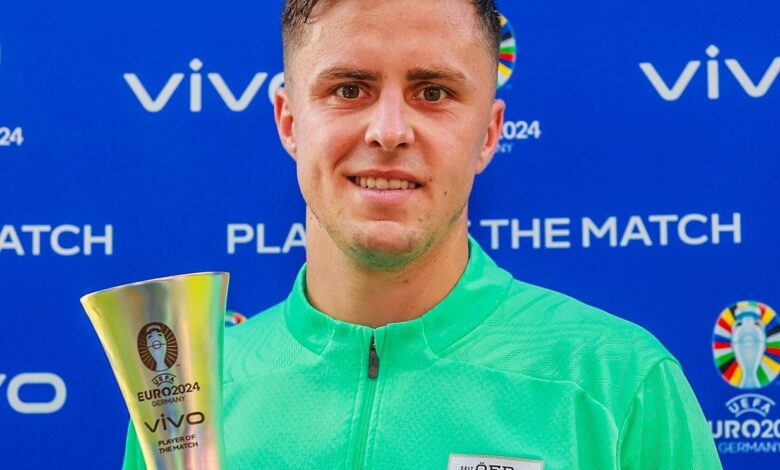 بومجارتنر يفوز بجائزة أفضل لاعب في مباراة النمسا وبولندا