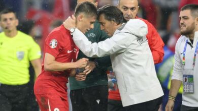 مدرب تركيا يشكك في مشاركة جولر أمام البرتغال