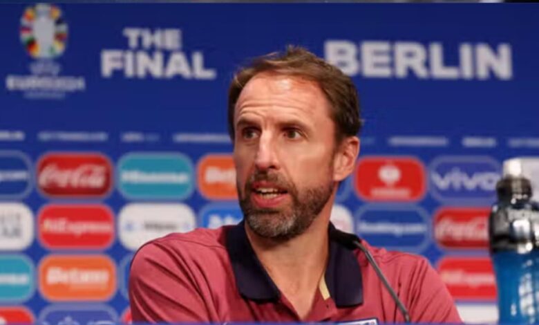 ساوثجيت قبل مواجهة إسبانيا: نبدو خطيرين الآن وقادرون على تسجيل الأهداف